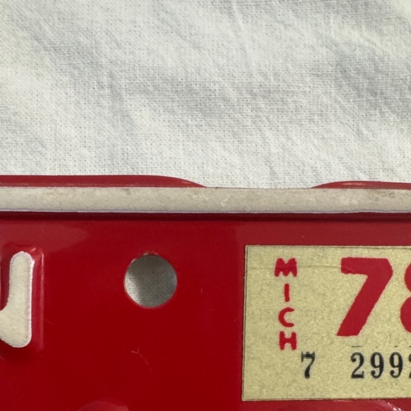 Vintage Authentic 1976 Michigan License Plate - Picture 6 of 8